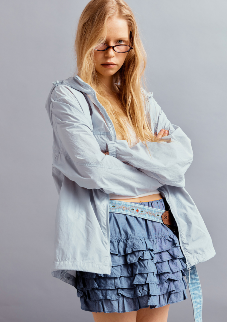 Steve Packable Windbreaker Light Blue