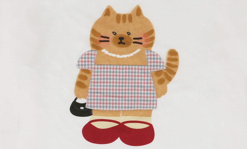 Cat in a Dress T-shirt Ivory