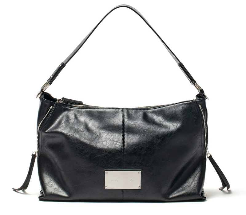 Side Zipper Shoulder Bag in Black