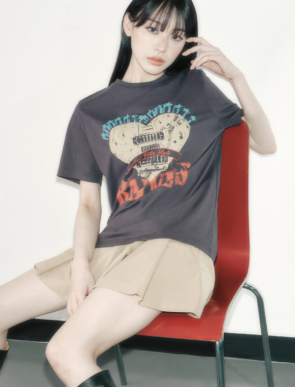 Heart Ravers Graphic T-Shirt Oversized Charcoal