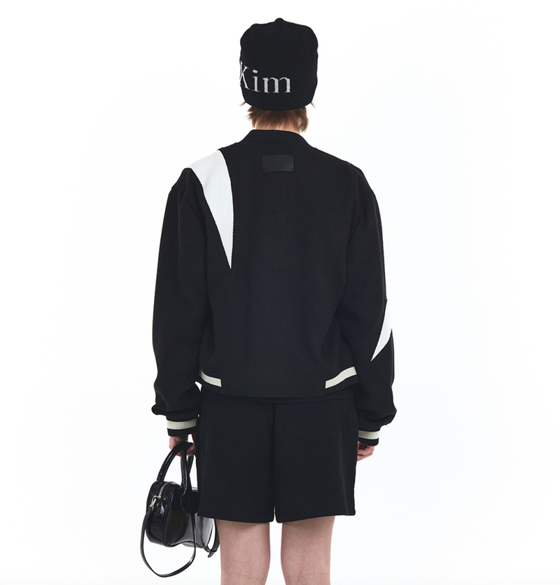 Logo Jacquard Short Beanie in Black