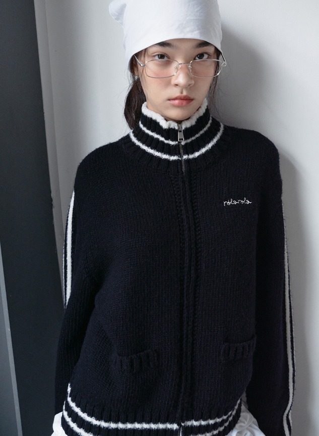 Maison De Rola Embroidery Wool Blended Knit Zip Up Black