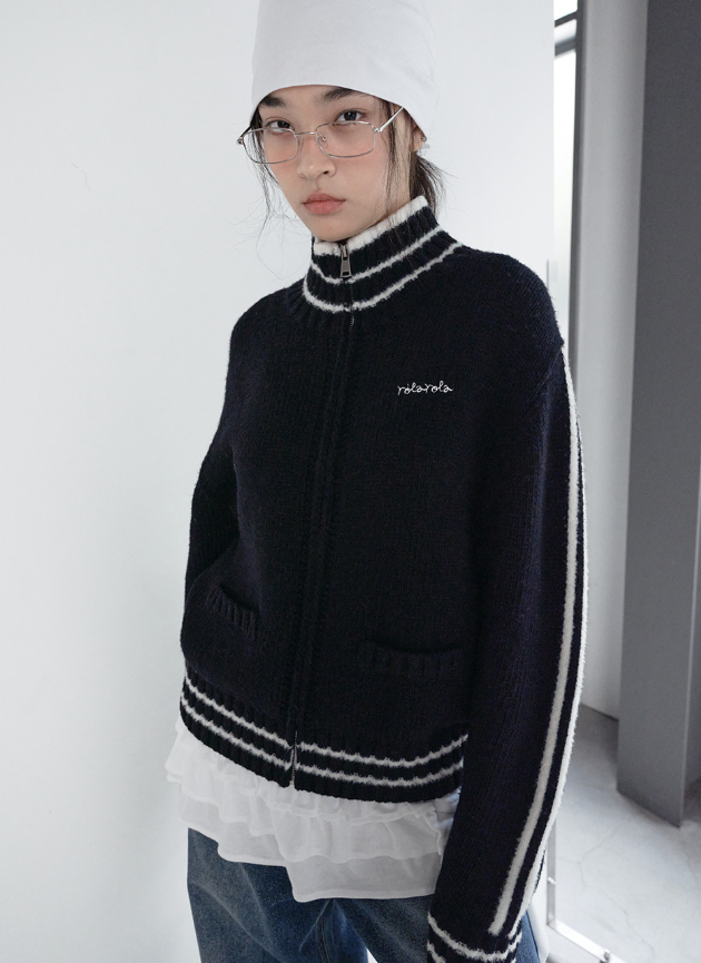 Maison De Rola Embroidery Wool Blended Knit Zip Up Black