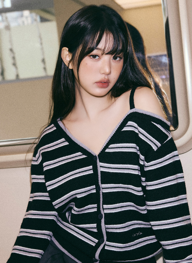 One Off Shoulder Stripe Cardigan Black