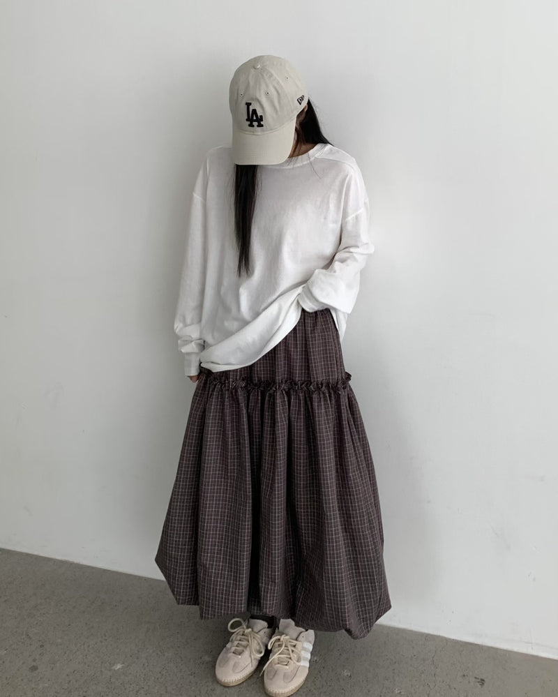 Ruffle Trim Puffy Maxi Skirt