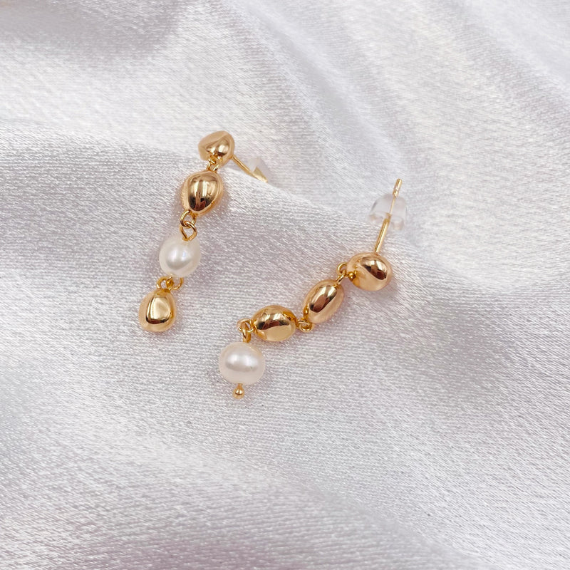 Metal Balls with Single Pearl Earrings