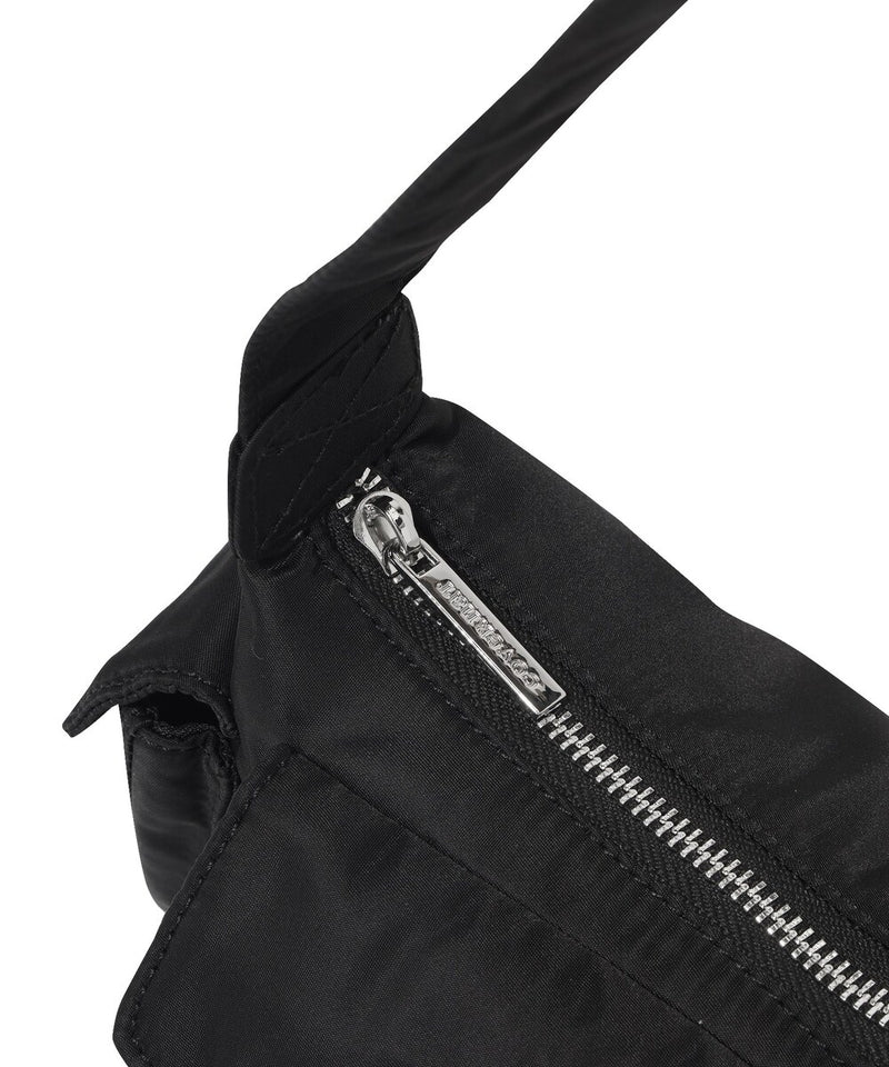 Clover Heart Two Pockets Shoulder Bag Black