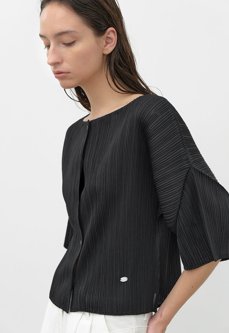 Pleats Boat Neck Half Cardigan