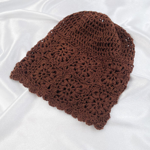 Two-layered Flower Knit Bucket Hat