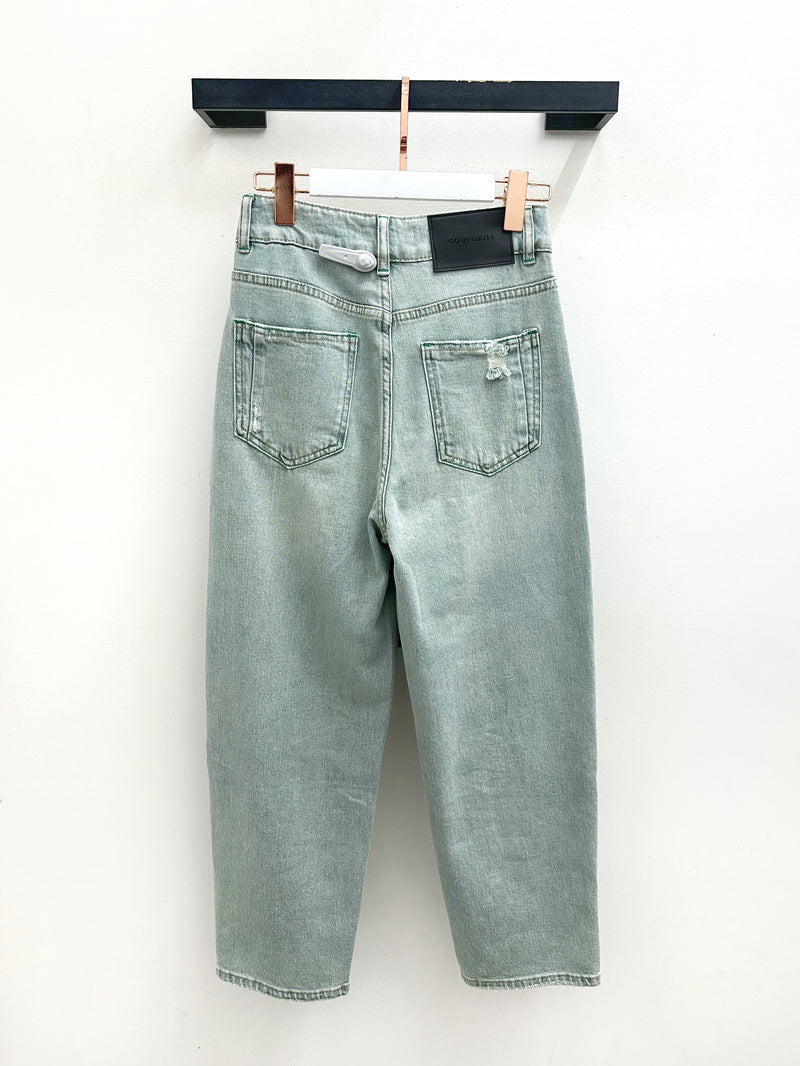 Small Distress Tapered Relax Jeans